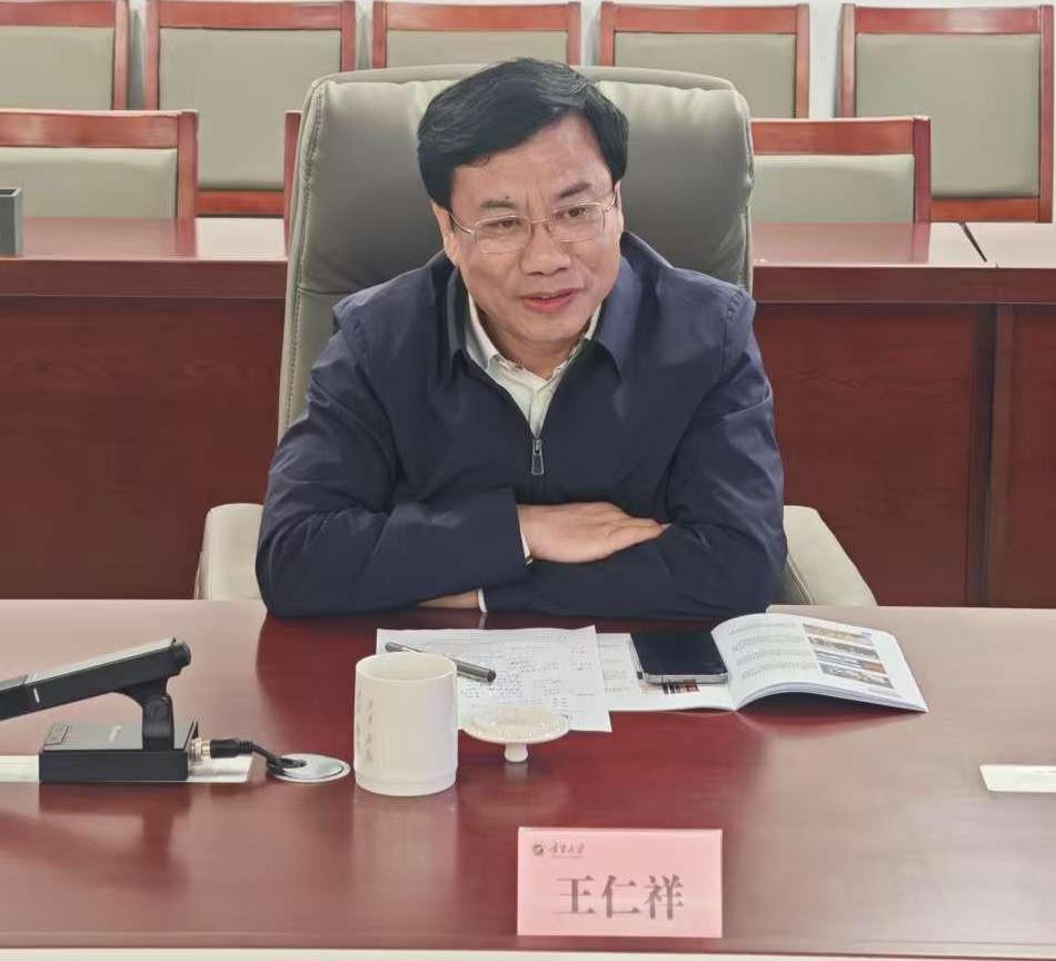 53d6b7bd4dd5400b7cf6d509c26c13f